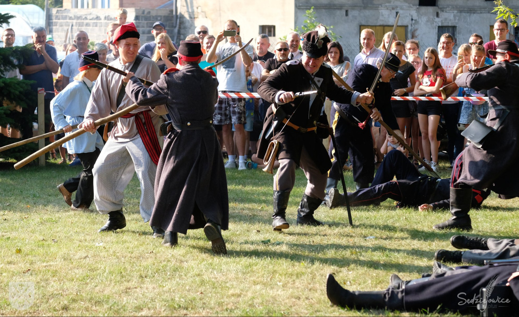 Walczący rekonstruktorzy historyczni